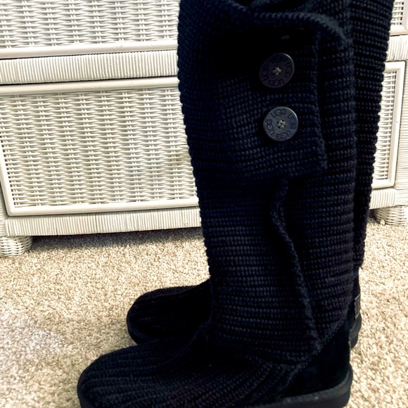 Ugg Classic Cardy, like new. - Picture 2 of 7